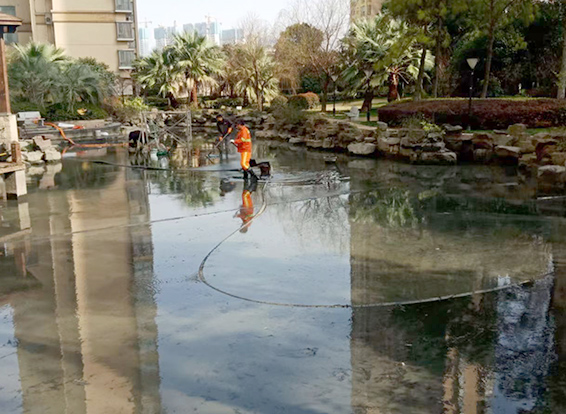 桐乡景观池淤泥清理